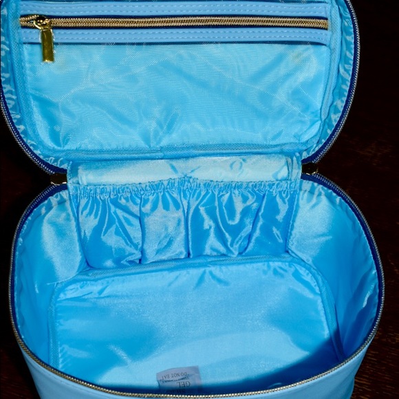 Jeffree Star Light Blue Travel TrainCase - Picture 3 of 8